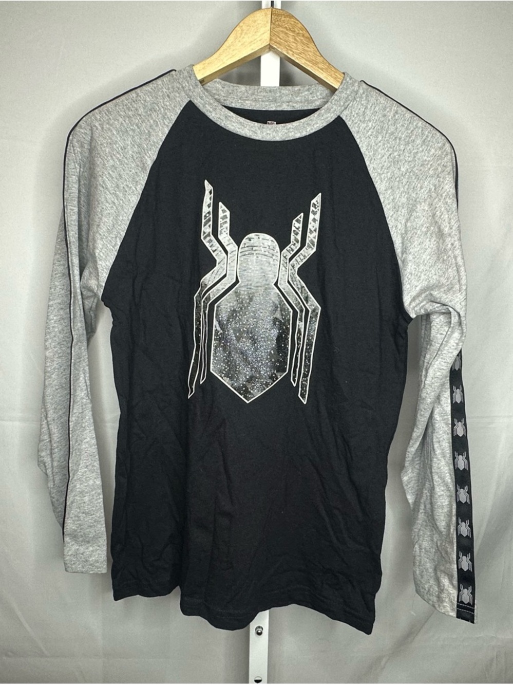 Marvel Boys Black and Gray Long Sleeve Spider Logo Tee